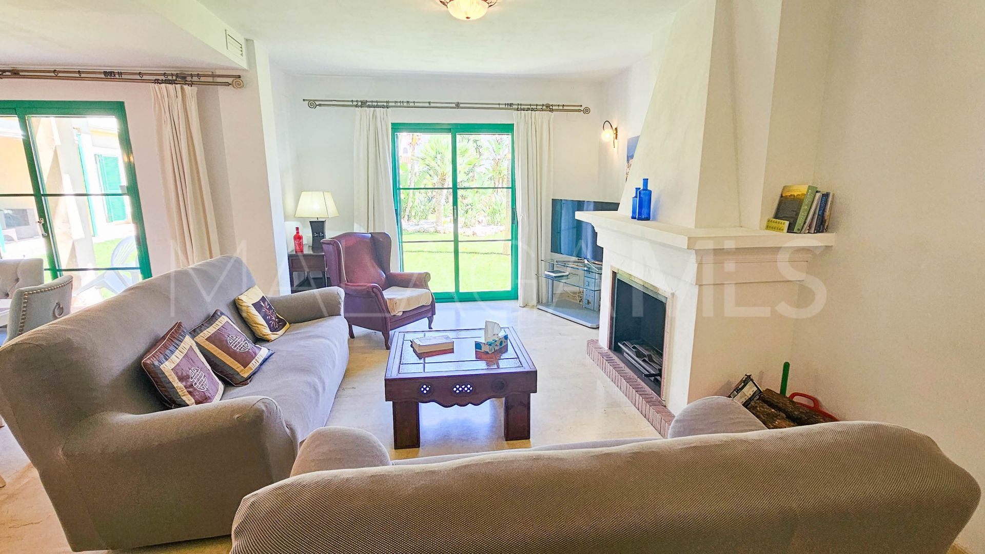 Se vende duplex planta baja with 3 bedrooms in Bahia de Casares