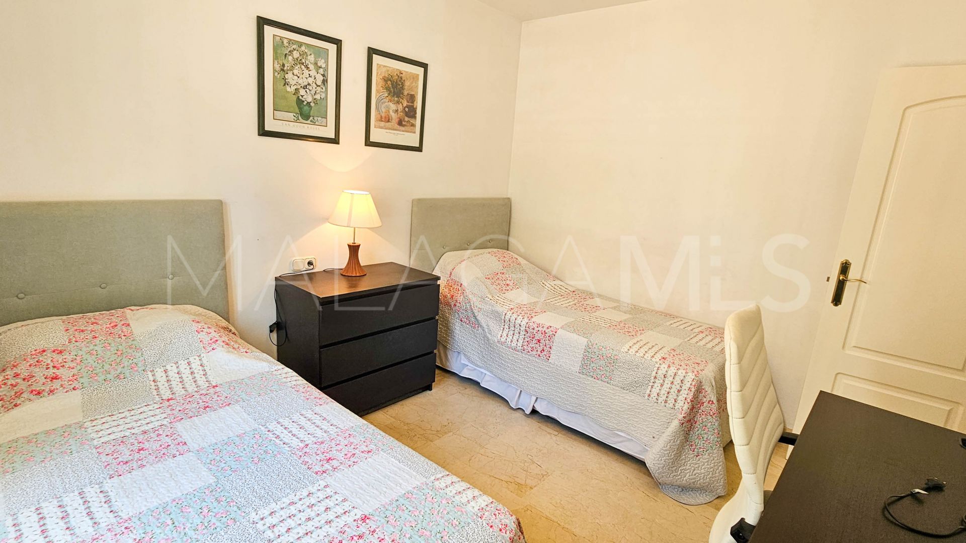 Se vende duplex planta baja with 3 bedrooms in Bahia de Casares