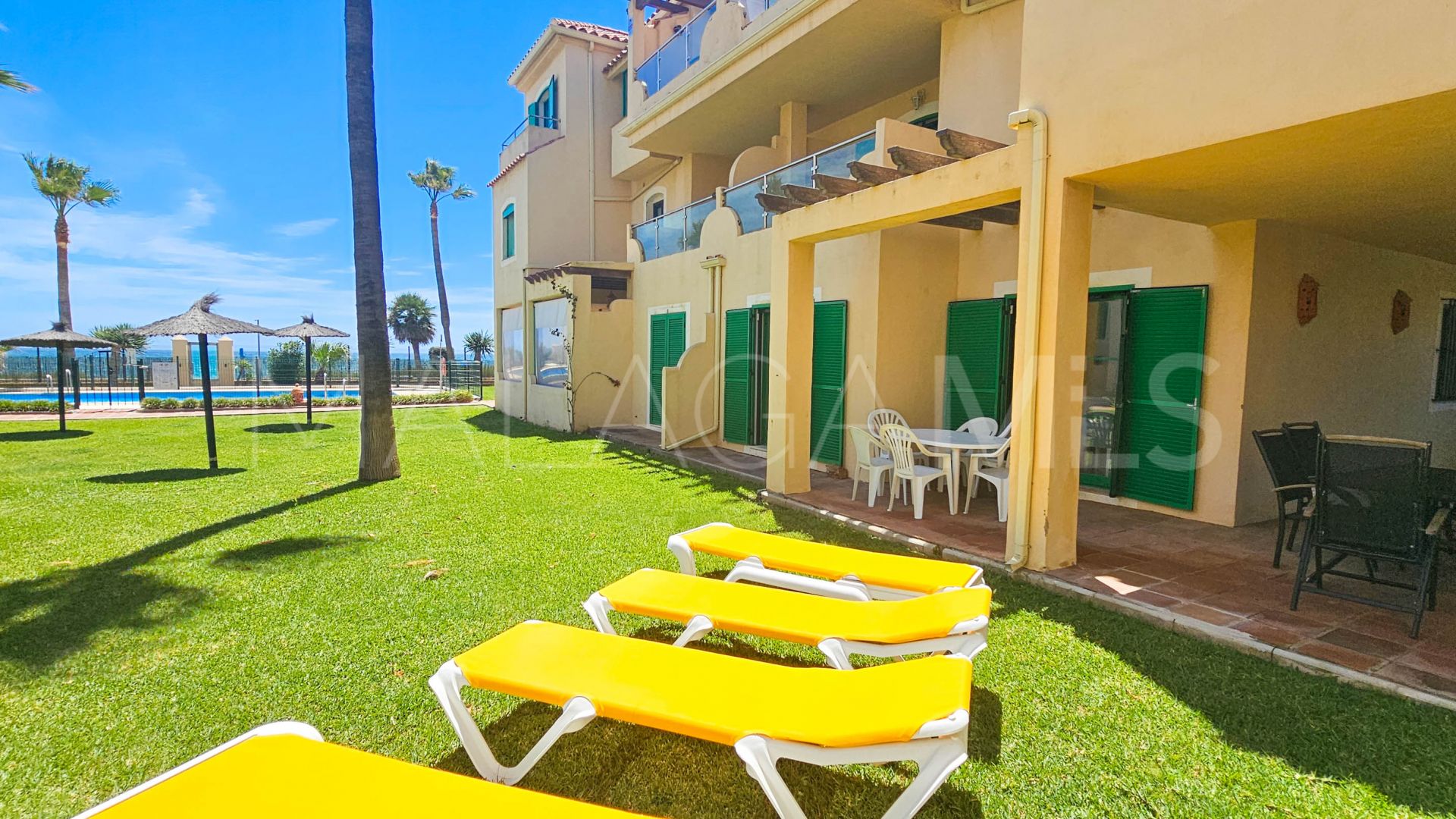 Se vende duplex planta baja with 3 bedrooms in Bahia de Casares