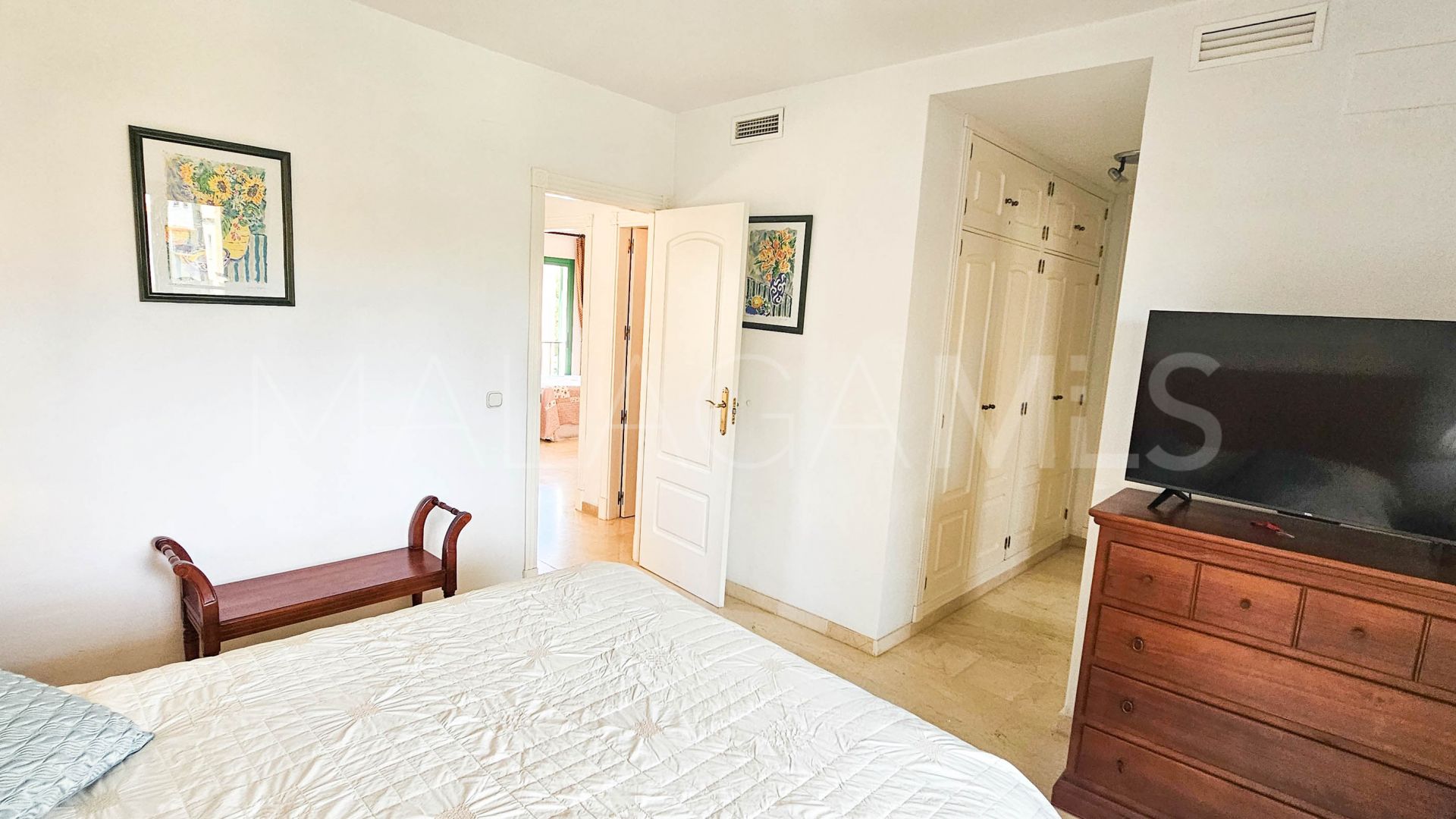 Se vende duplex planta baja with 3 bedrooms in Bahia de Casares