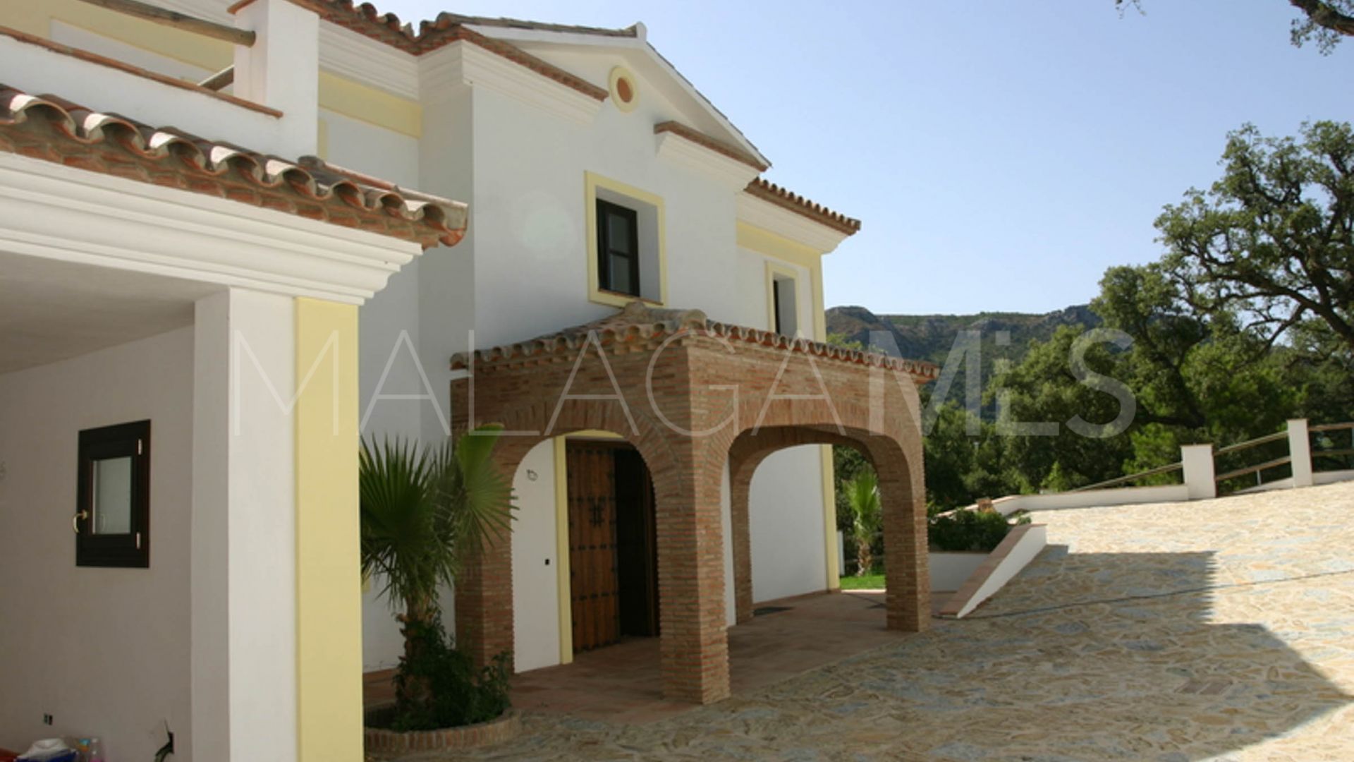 Casares, villa a la venta with 5 bedrooms