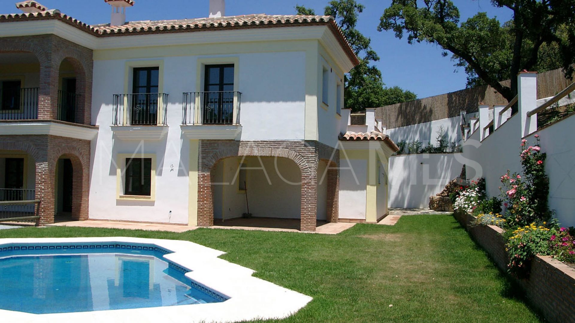 Casares, villa a la venta with 5 bedrooms