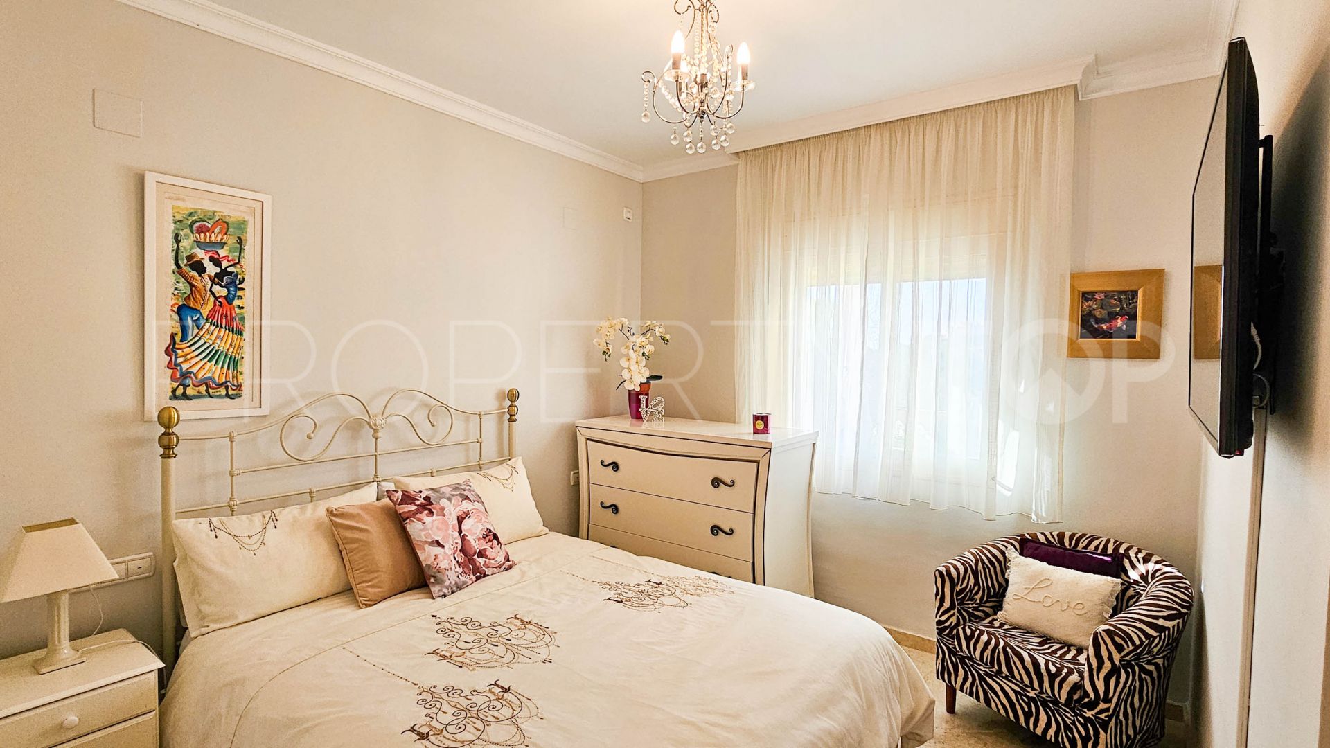 Atico con 3 dormitorios en venta en Marbella