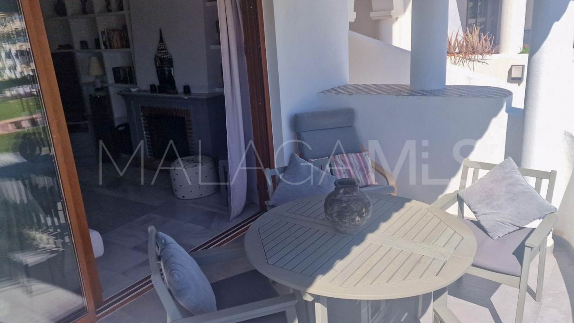 Buy villa in Puerto La Duquesa de 3 bedrooms