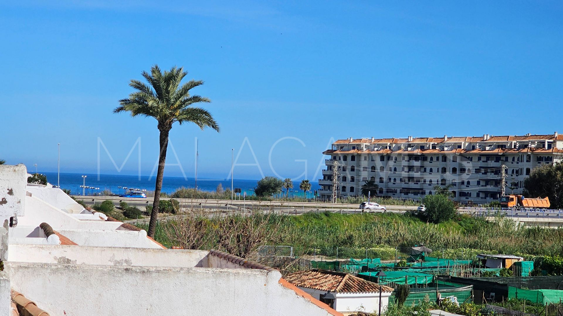 Reihenhaus for sale in Casares Playa