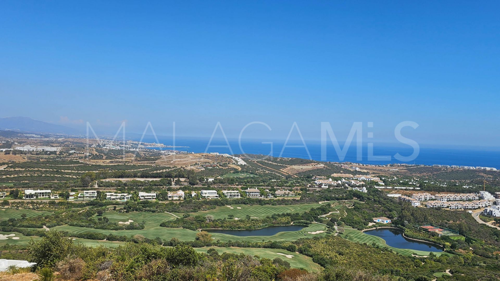 Takvåning for sale in Finca Cortesin