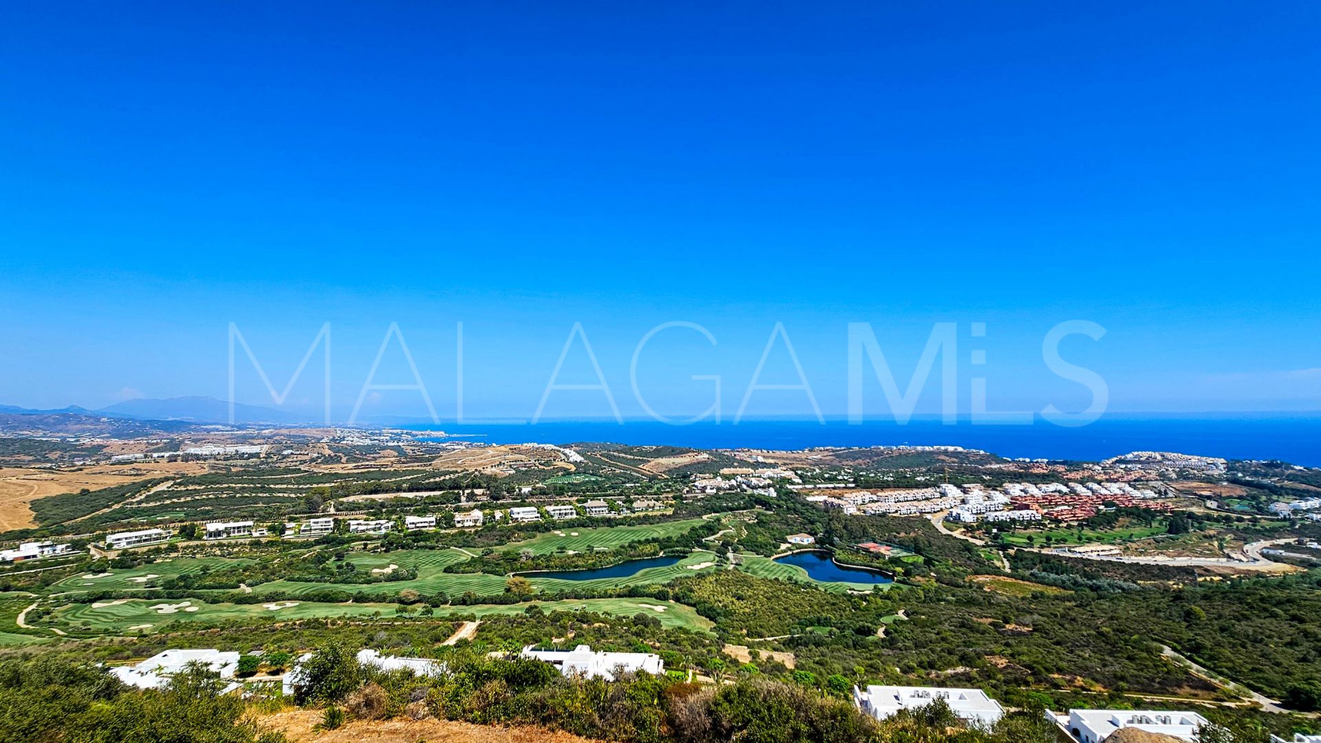 Takvåning for sale in Finca Cortesin