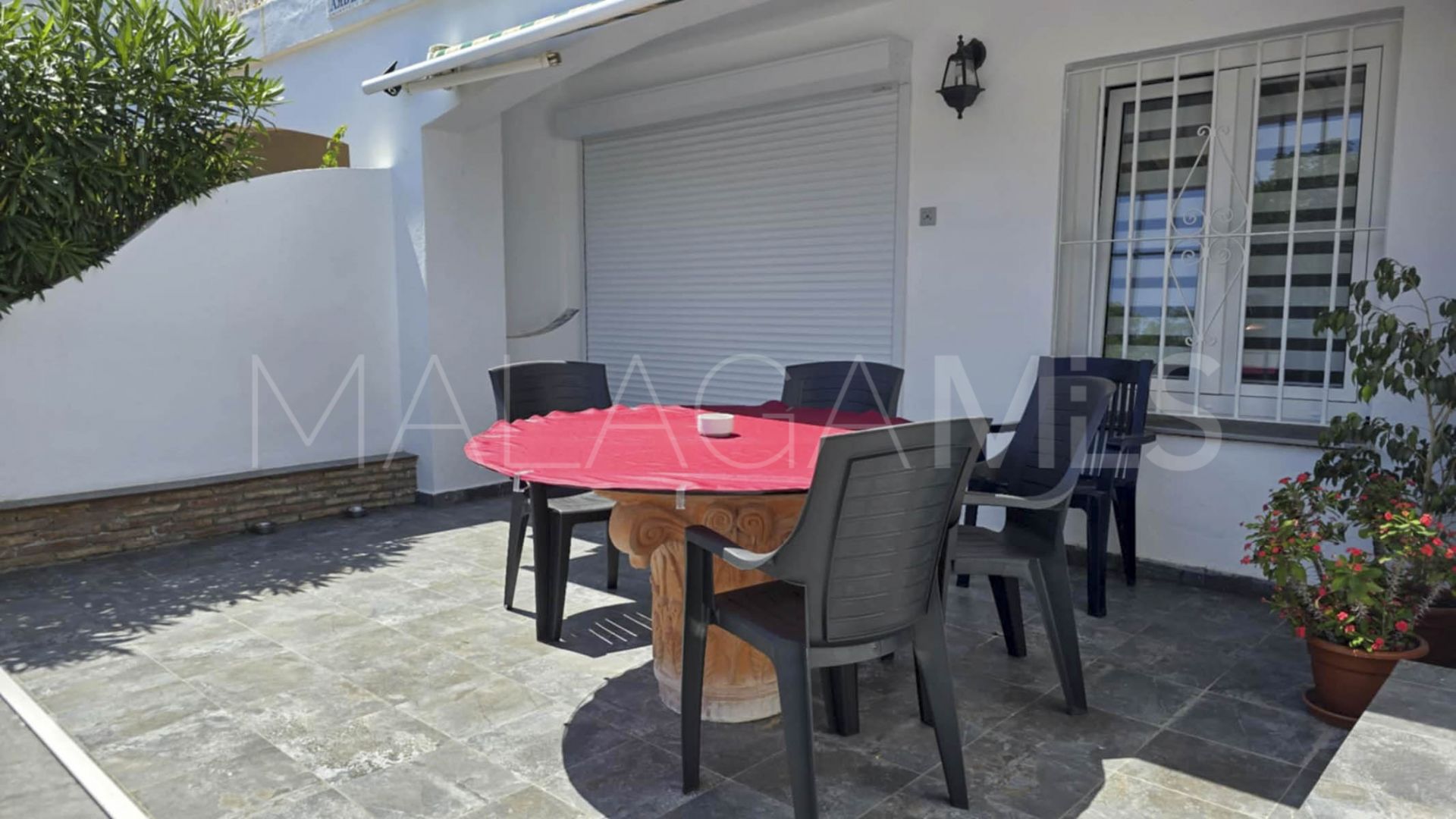 Erdgeschosswohnung for sale in La Duquesa