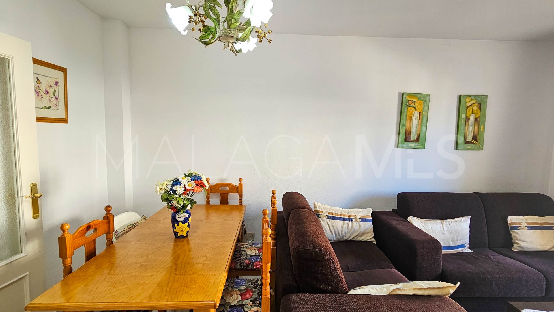 For sale apartment with 3 bedrooms in Sabinillas