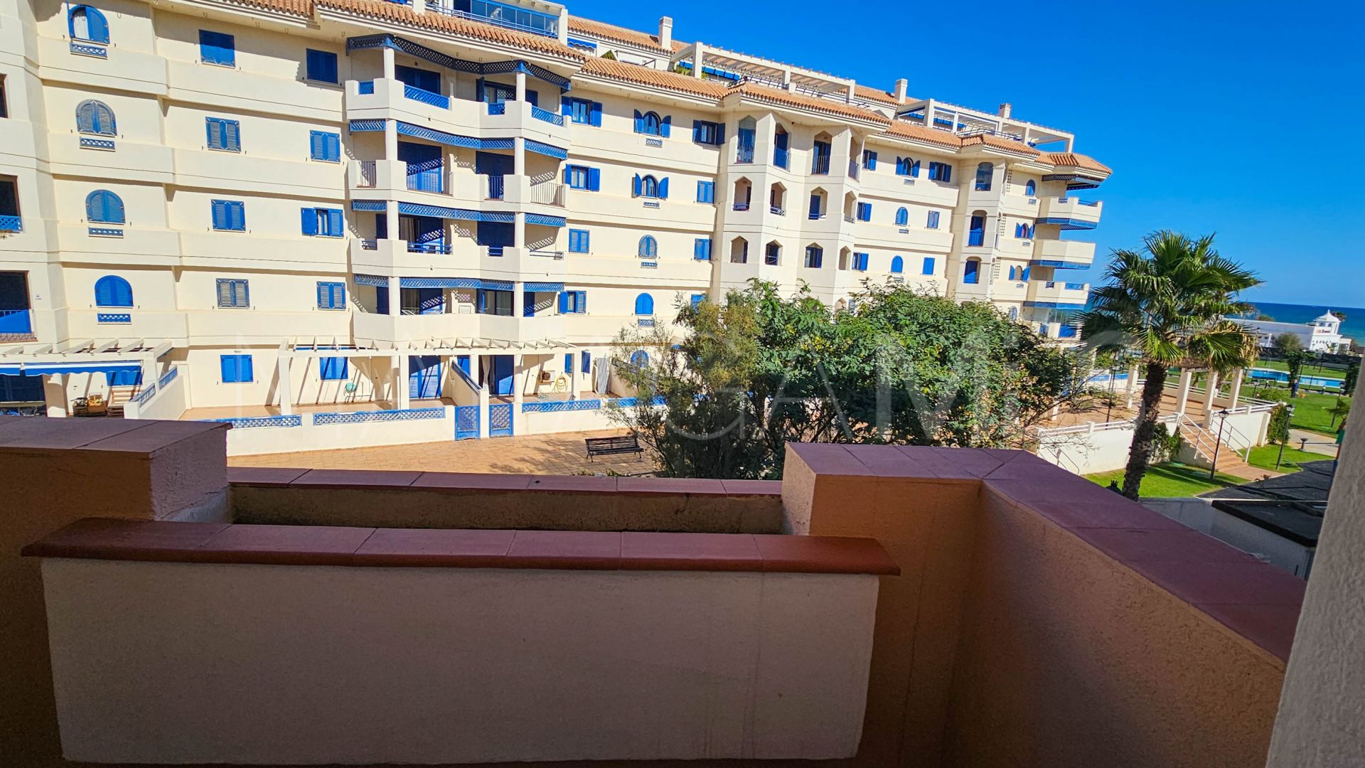 For sale apartment with 3 bedrooms in Sabinillas