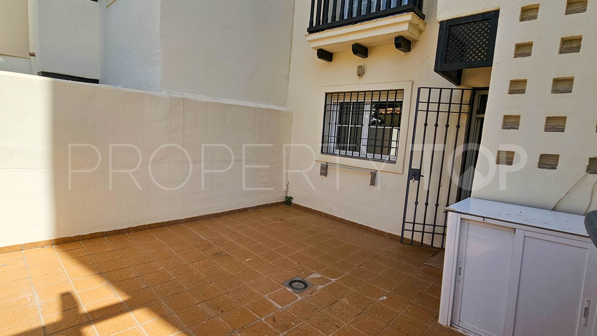 Buy 2 bedrooms apartment in Sabinillas