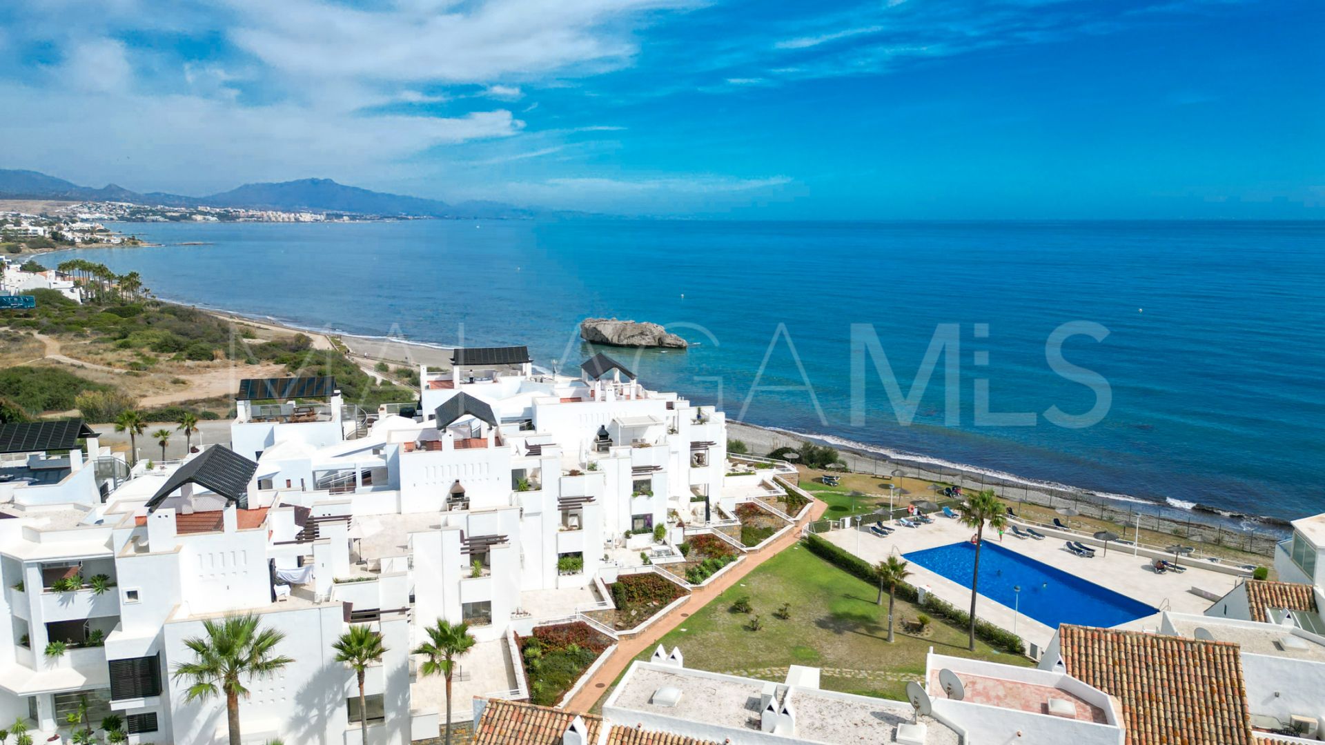 For sale Casares del Mar 2 bedrooms penthouse