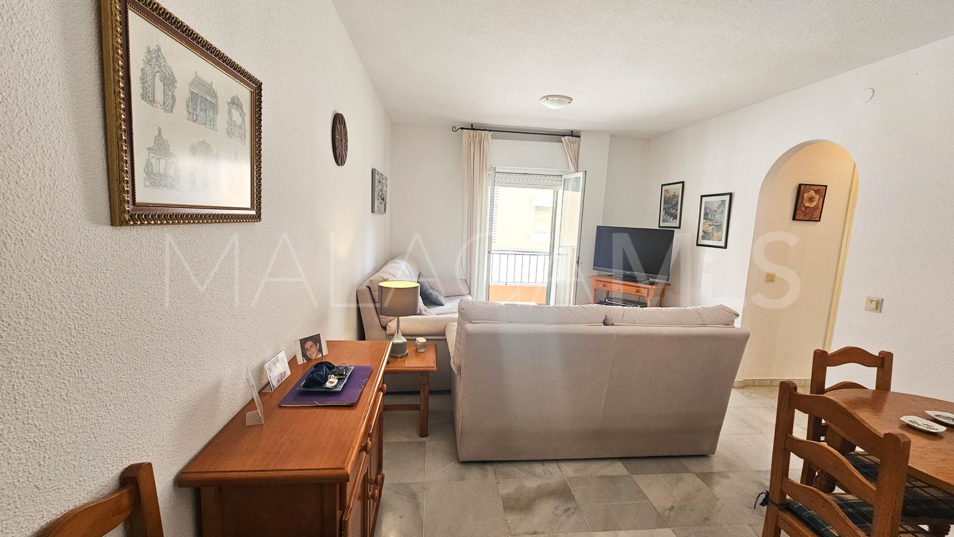 For sale apartment in Sabinillas