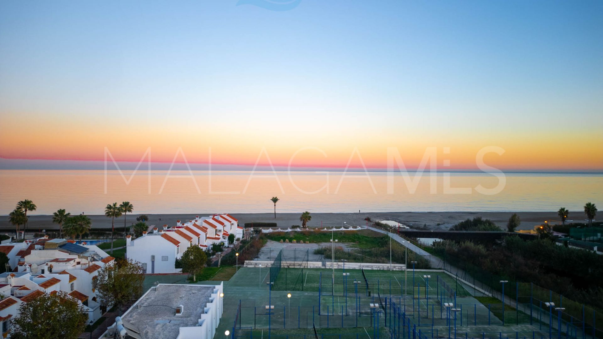 Marina de Casares, adosado de 4 bedrooms for sale