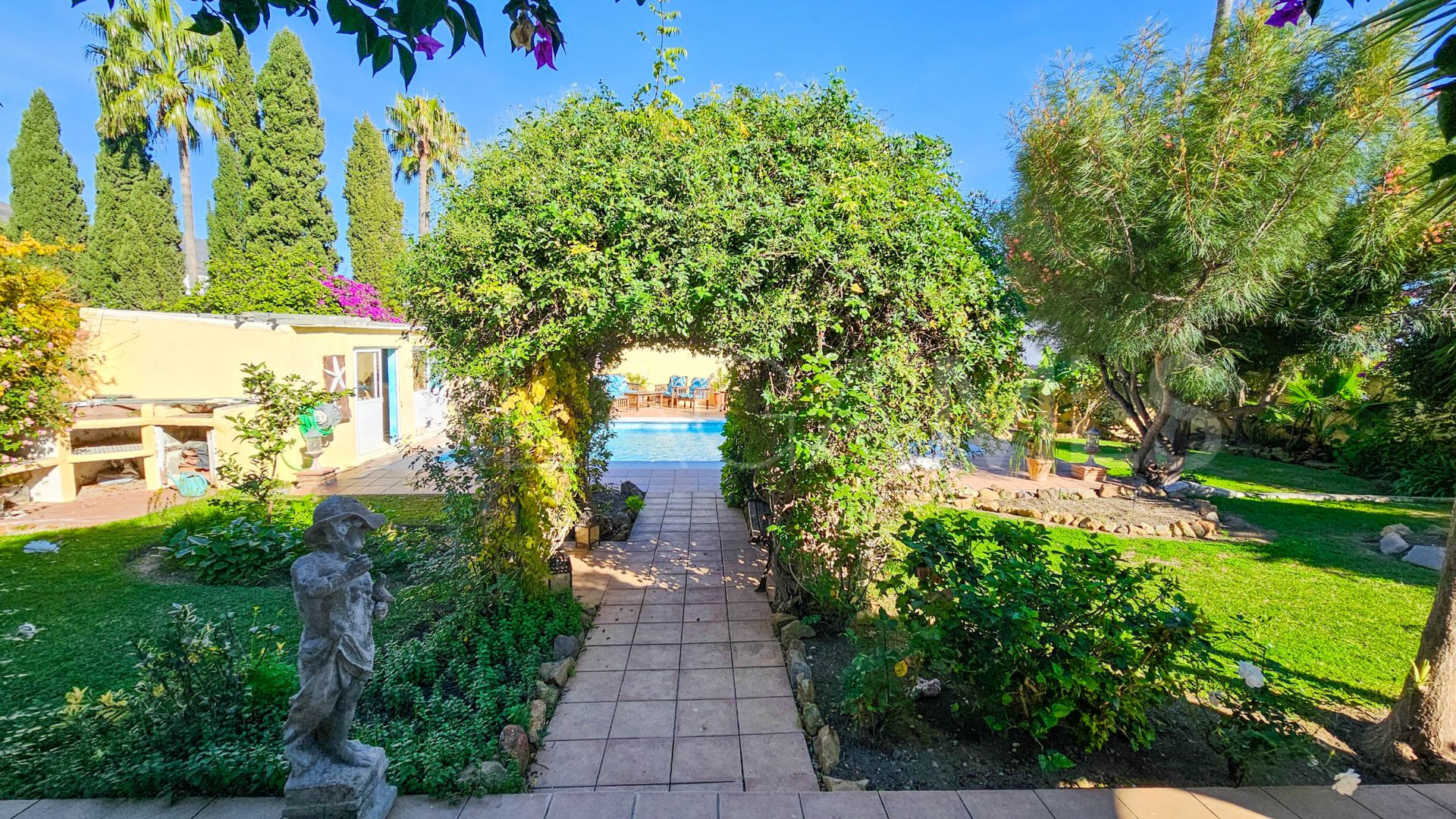 Villa for sale in Valle Romano