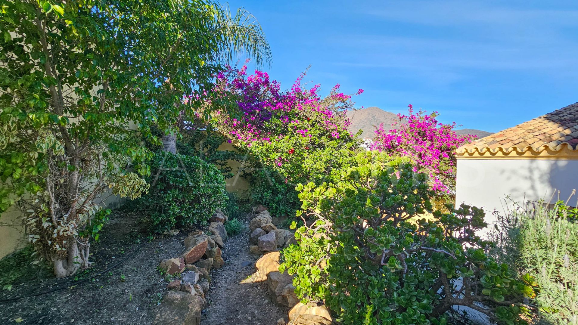 Villa for sale in Valle Romano