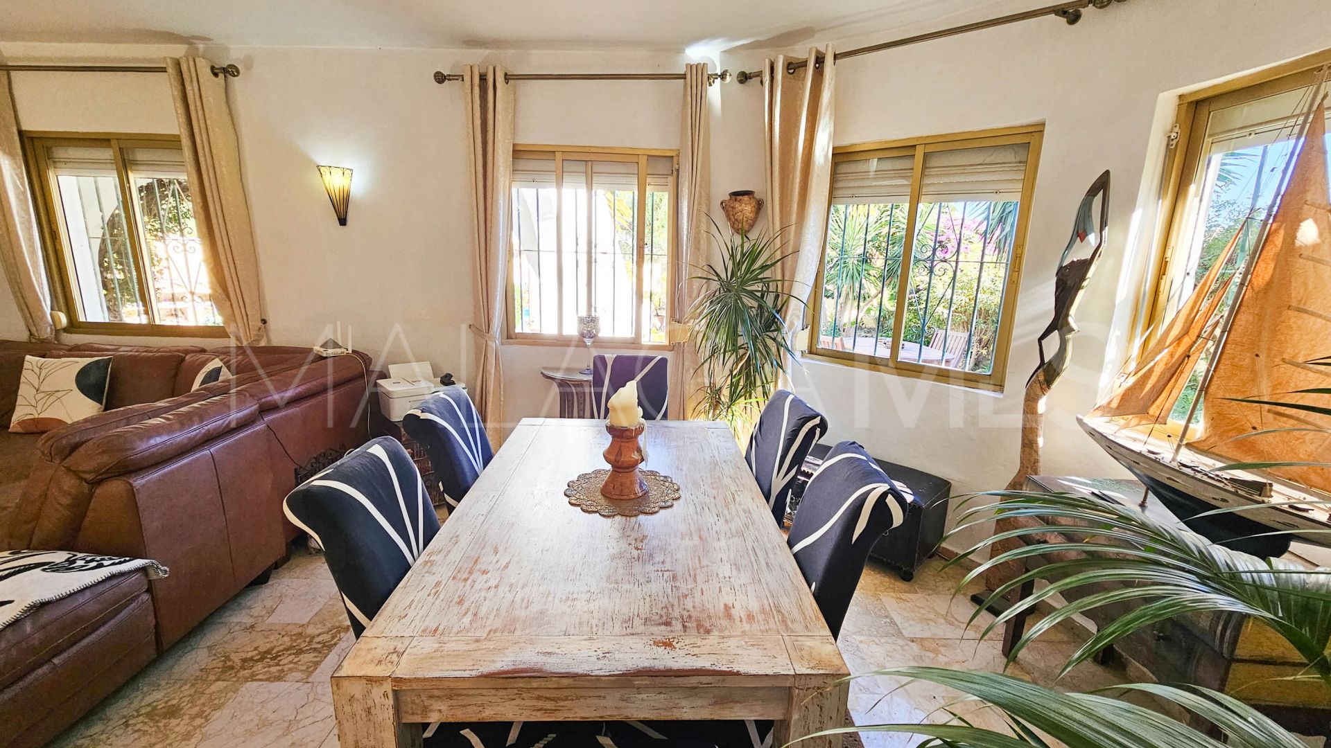 Villa for sale in Valle Romano