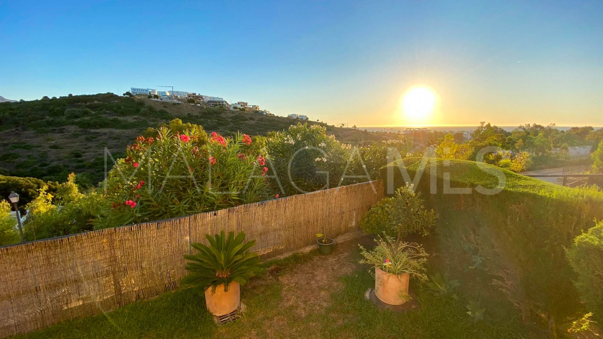 Appartement rez de chaussée for sale in Casares Playa