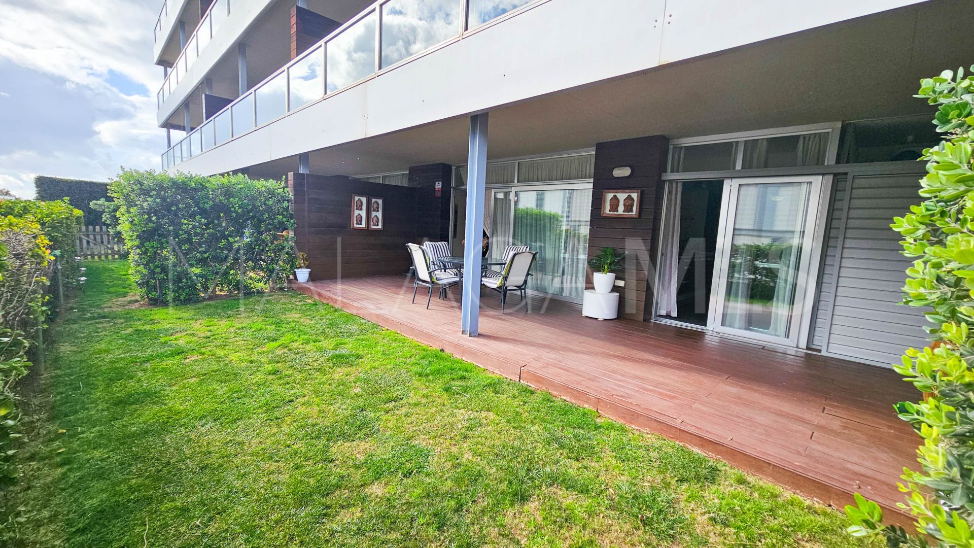 Erdgeschosswohnung for sale in La Duquesa