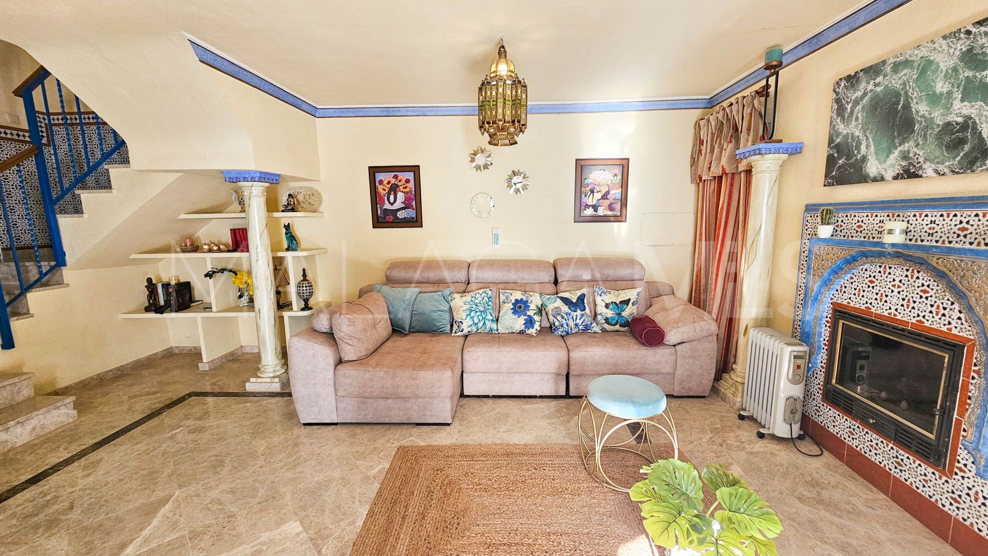 Casares Playa, pareado for sale with 4 bedrooms