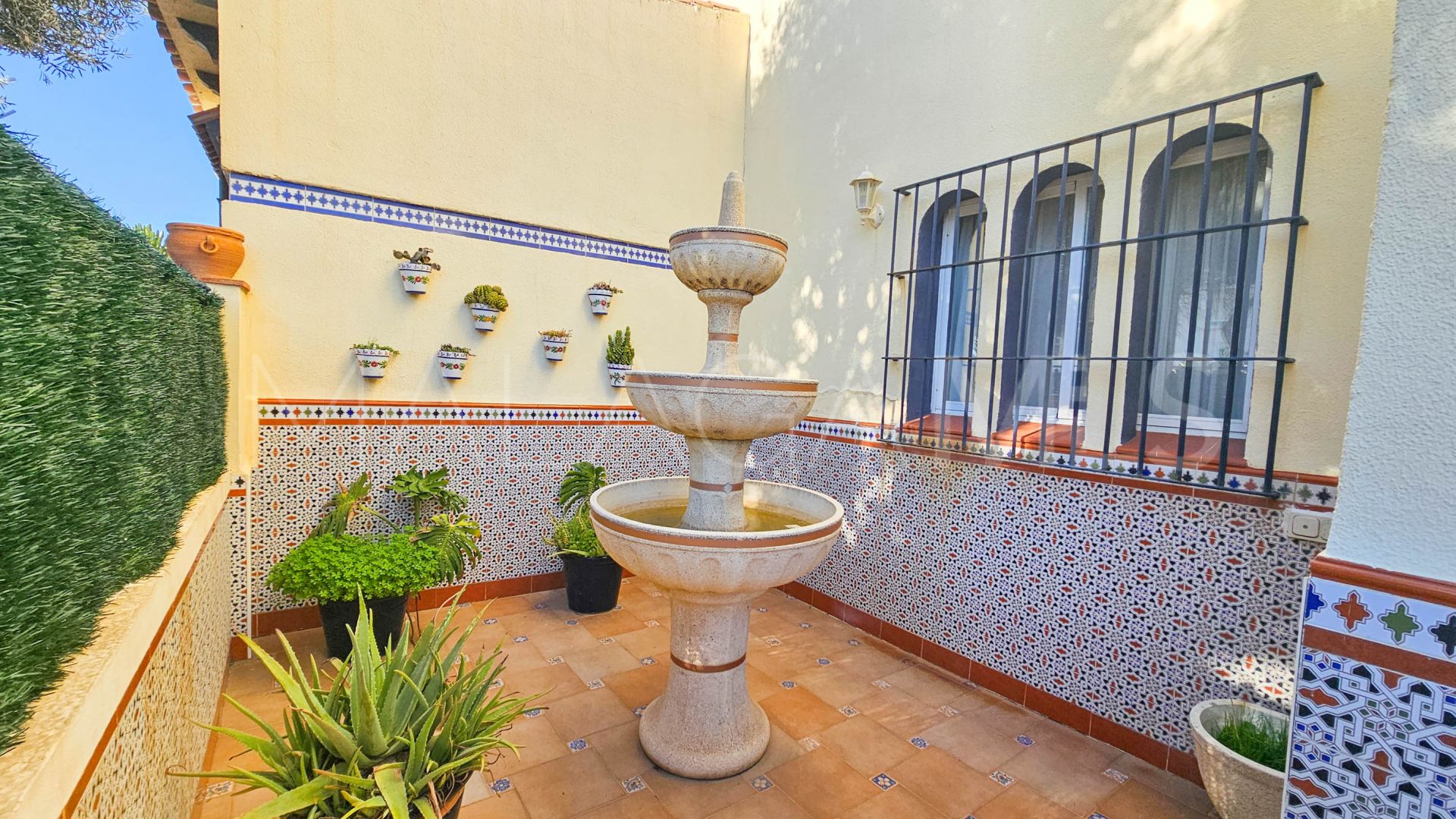 Casares Playa, pareado for sale with 4 bedrooms