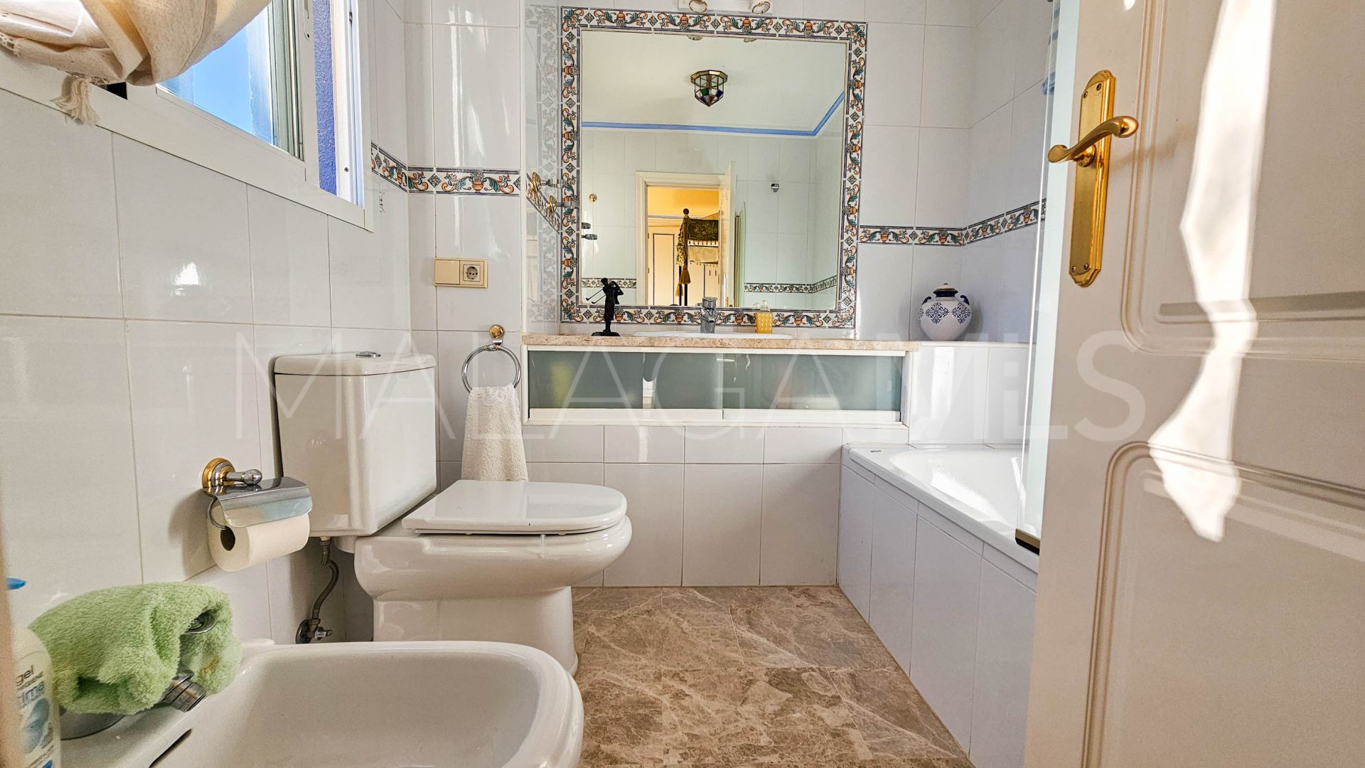 Casares Playa, pareado for sale with 4 bedrooms