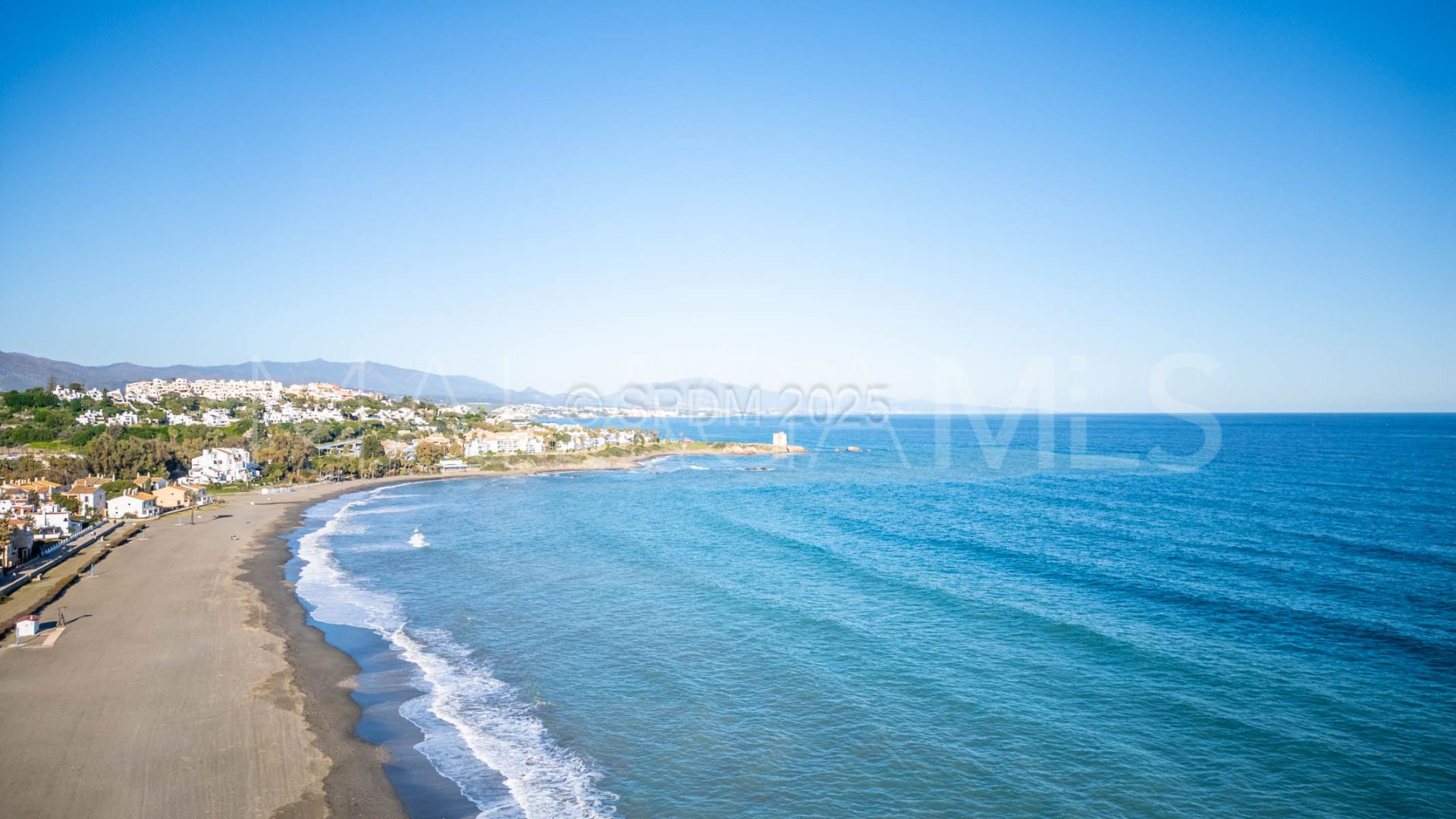 Casares Playa, pareado for sale with 4 bedrooms