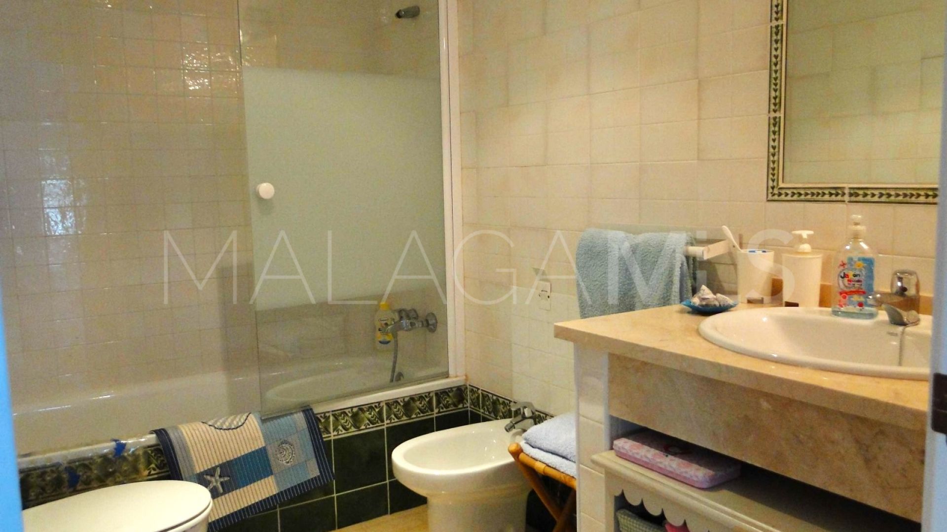 Adosado for sale with 3 bedrooms in Casares Playa