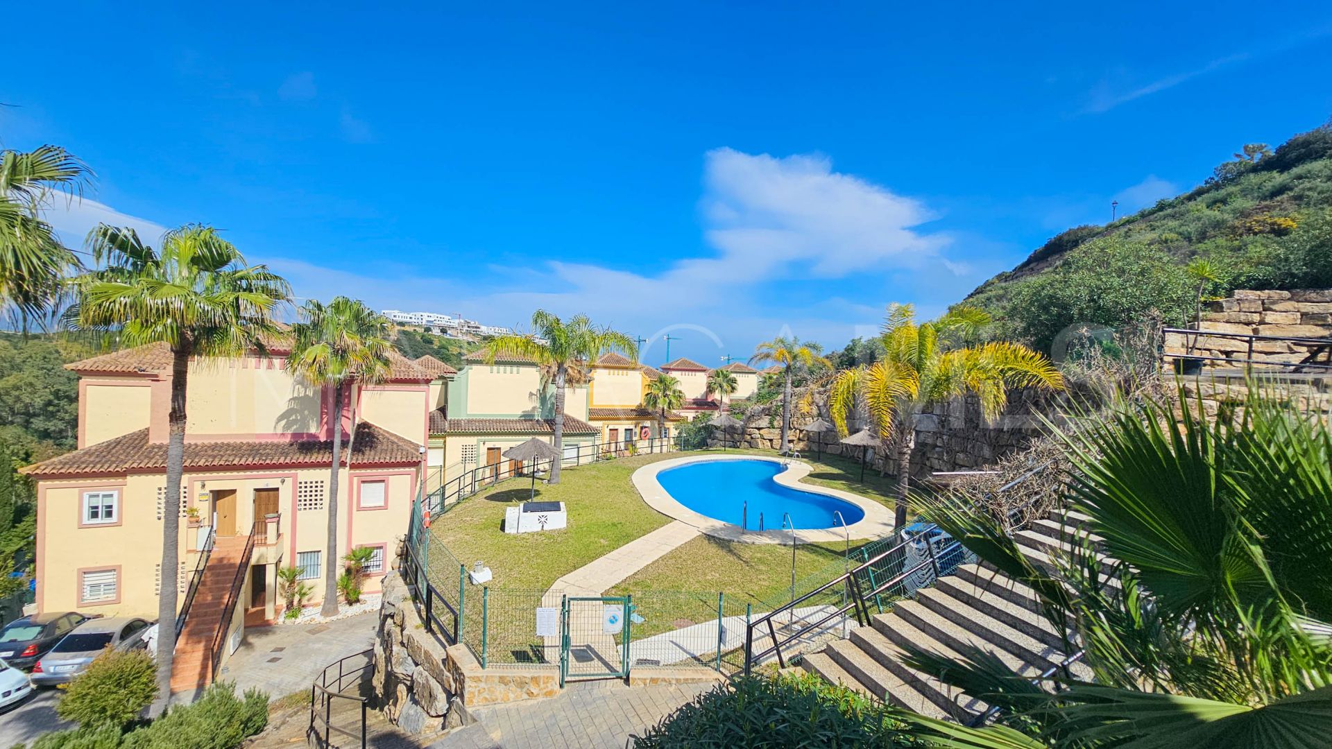 Doppelhaushälfte for sale in Casares Playa