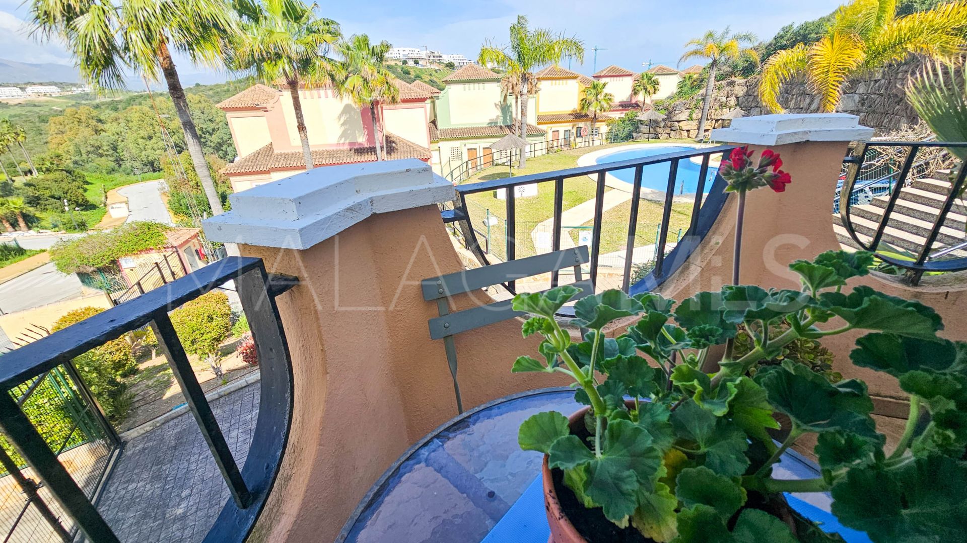 Doppelhaushälfte for sale in Casares Playa