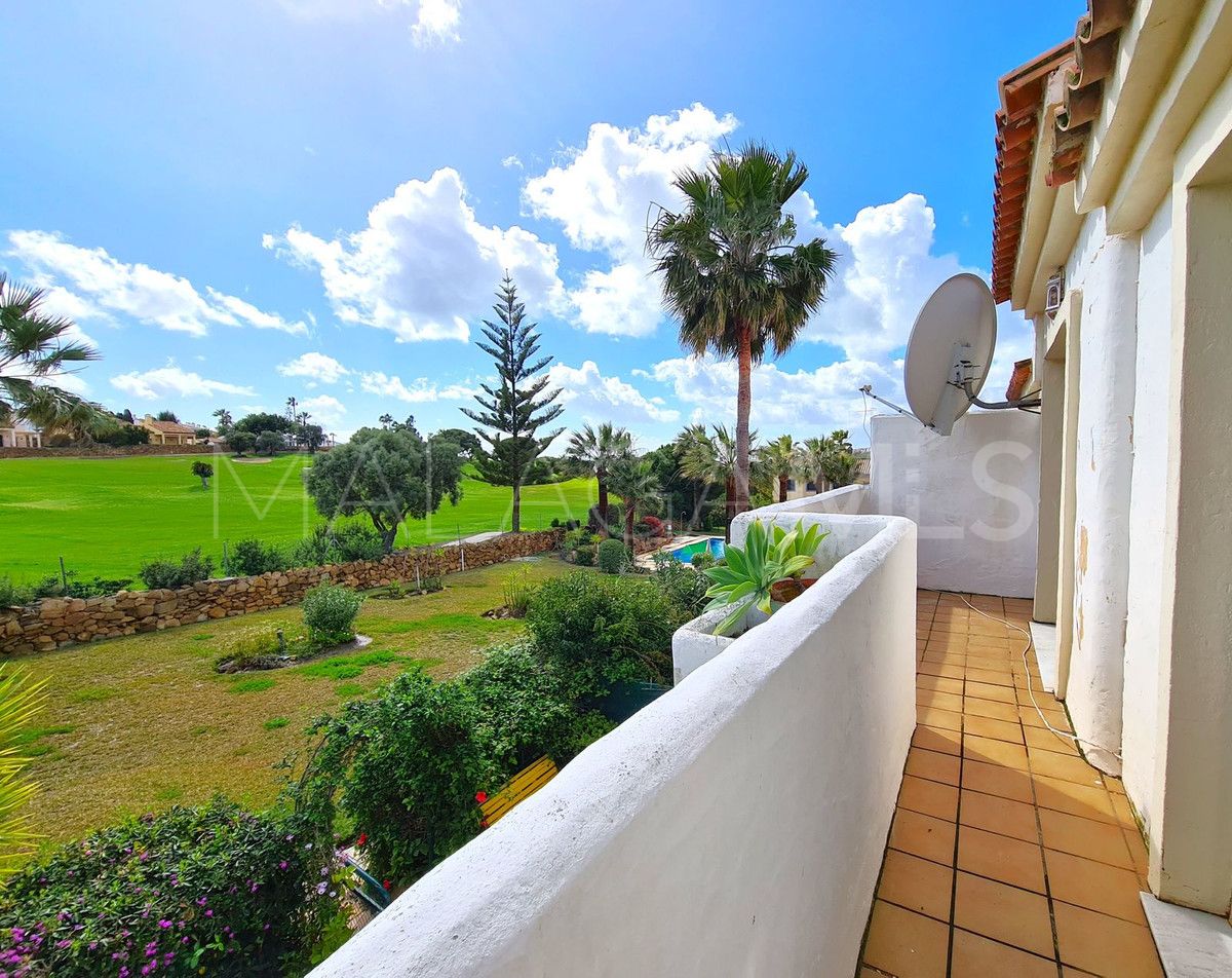 Maison de ville for sale in La Duquesa Golf