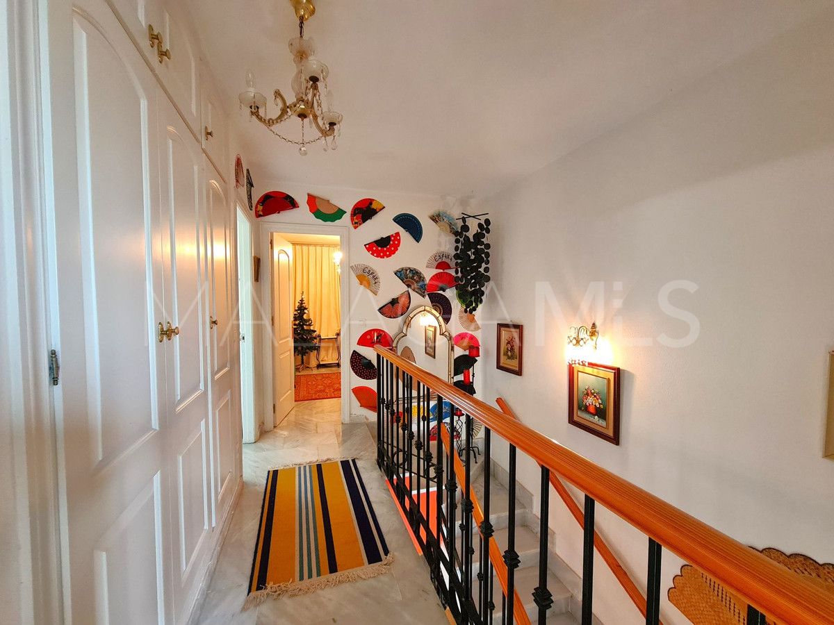 Maison de ville for sale in La Duquesa Golf