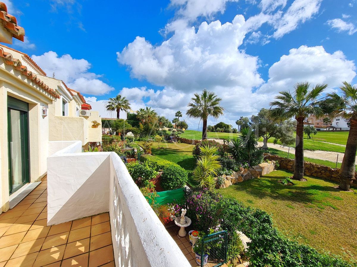 Maison de ville for sale in La Duquesa Golf