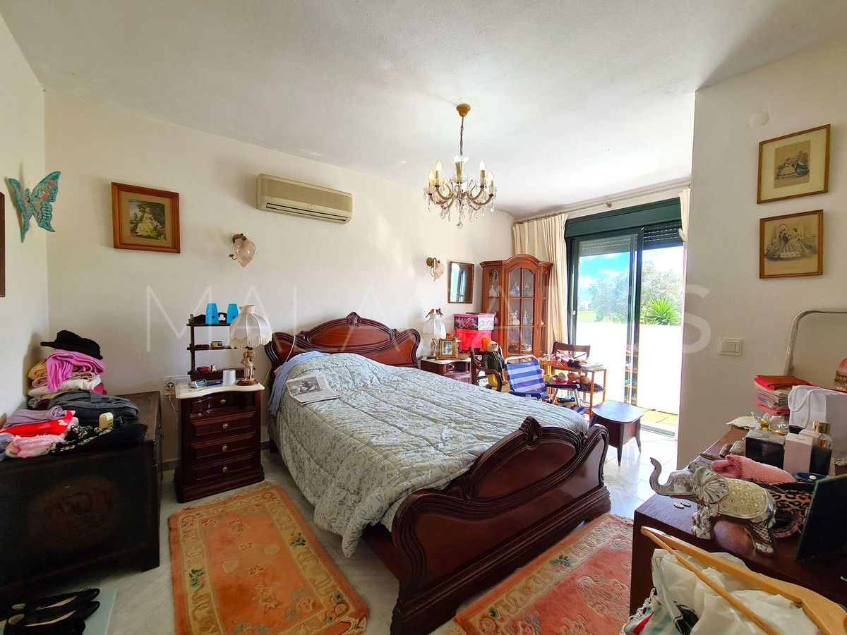Maison de ville for sale in La Duquesa Golf