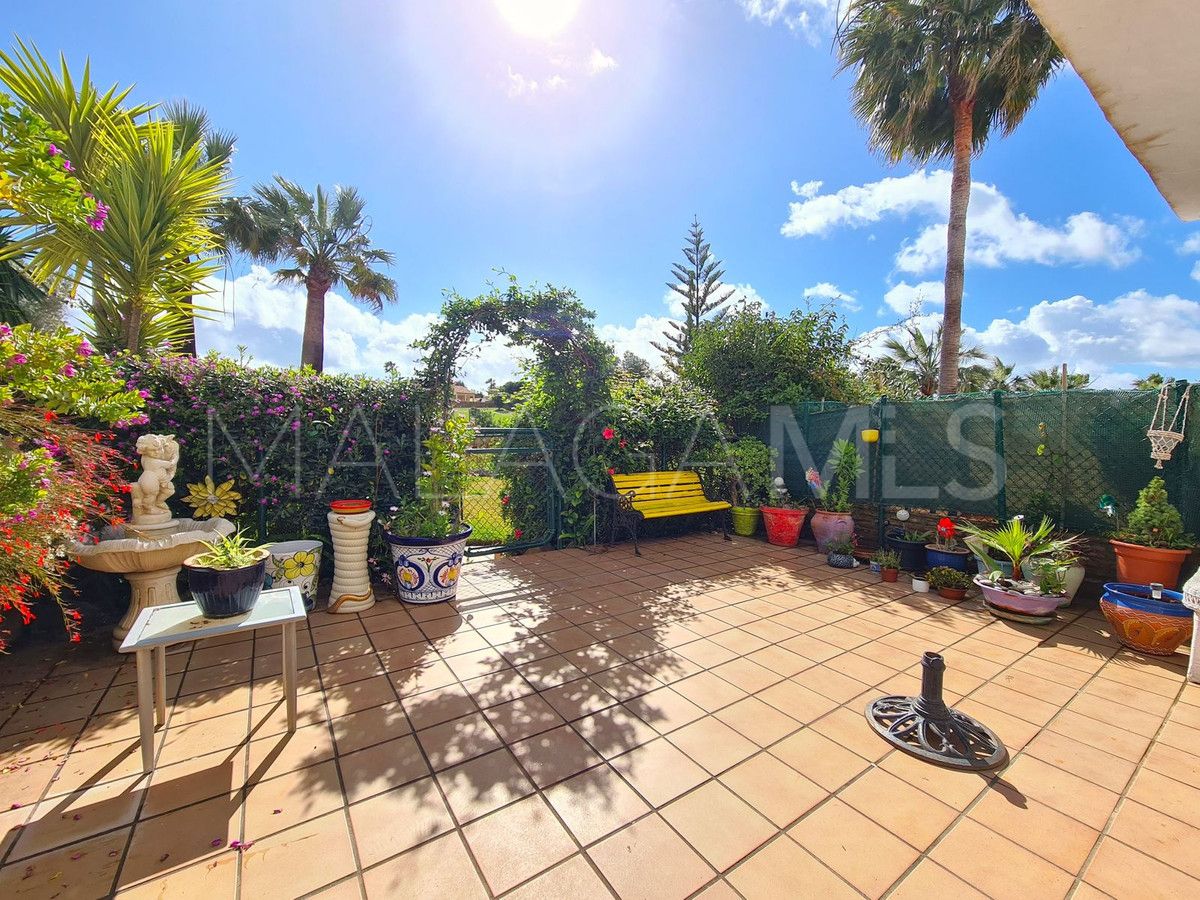 Maison de ville for sale in La Duquesa Golf