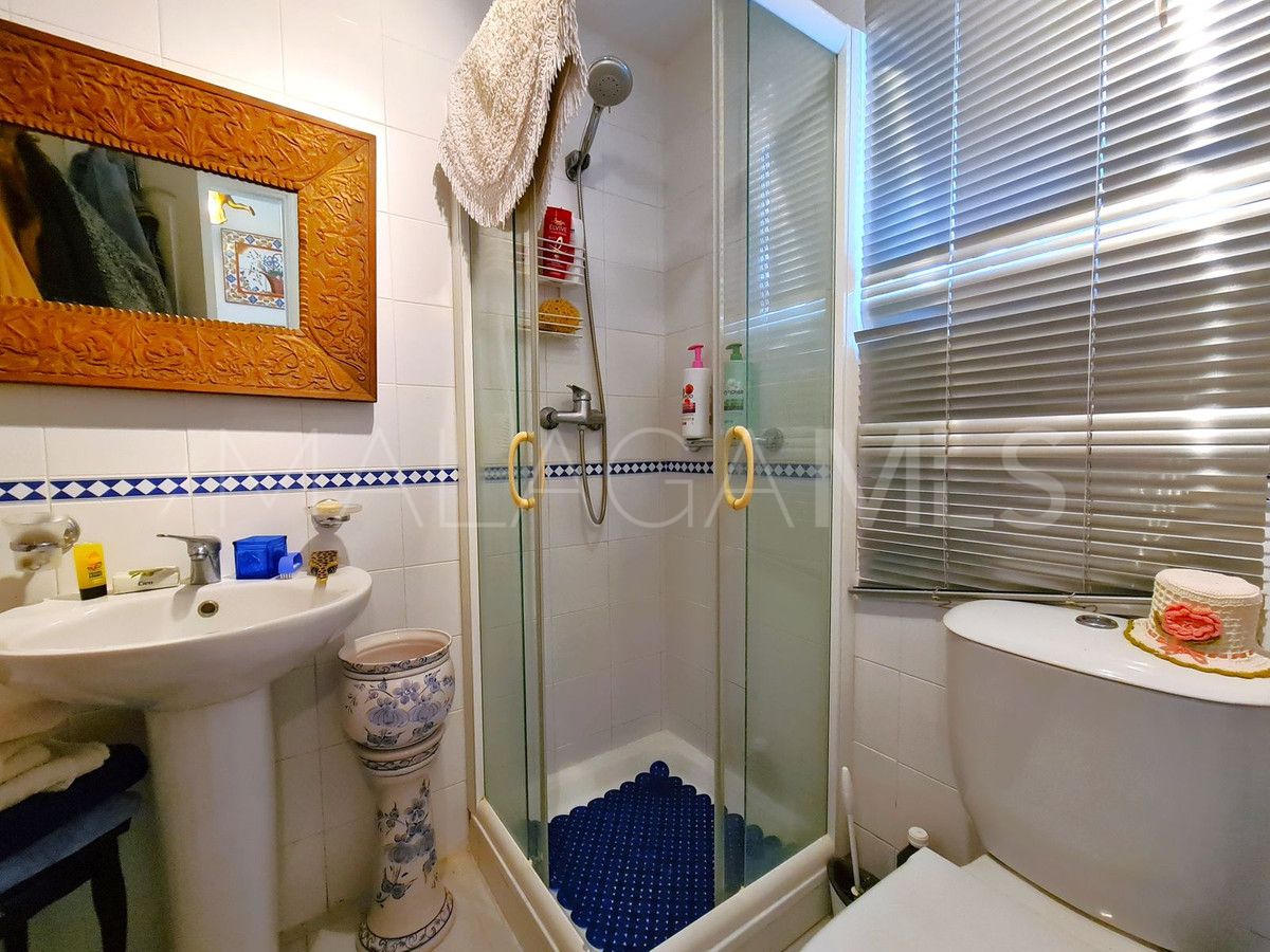 Maison de ville for sale in La Duquesa Golf
