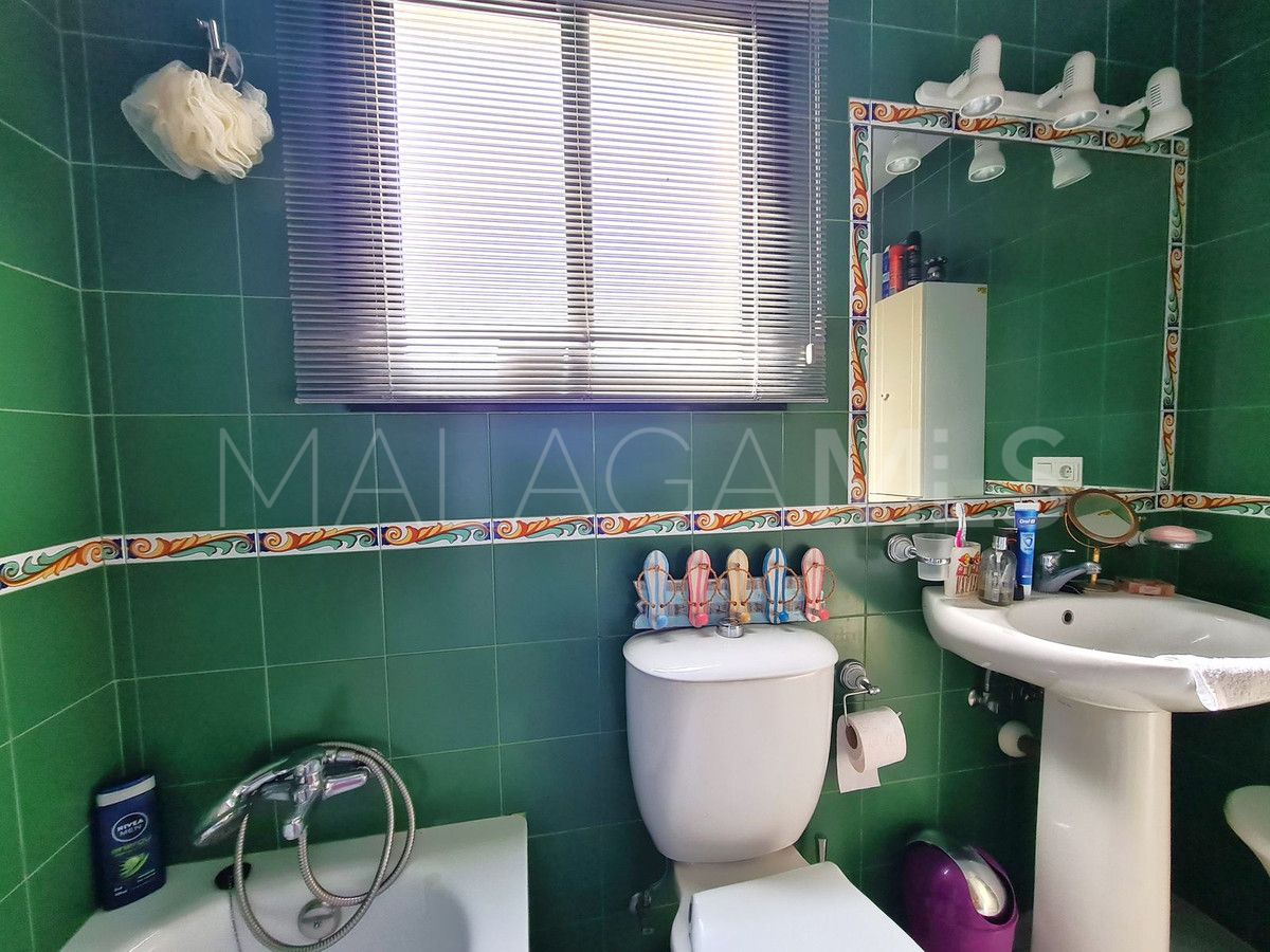 Maison de ville for sale in La Duquesa Golf