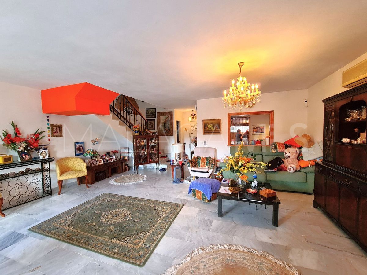 Maison de ville for sale in La Duquesa Golf
