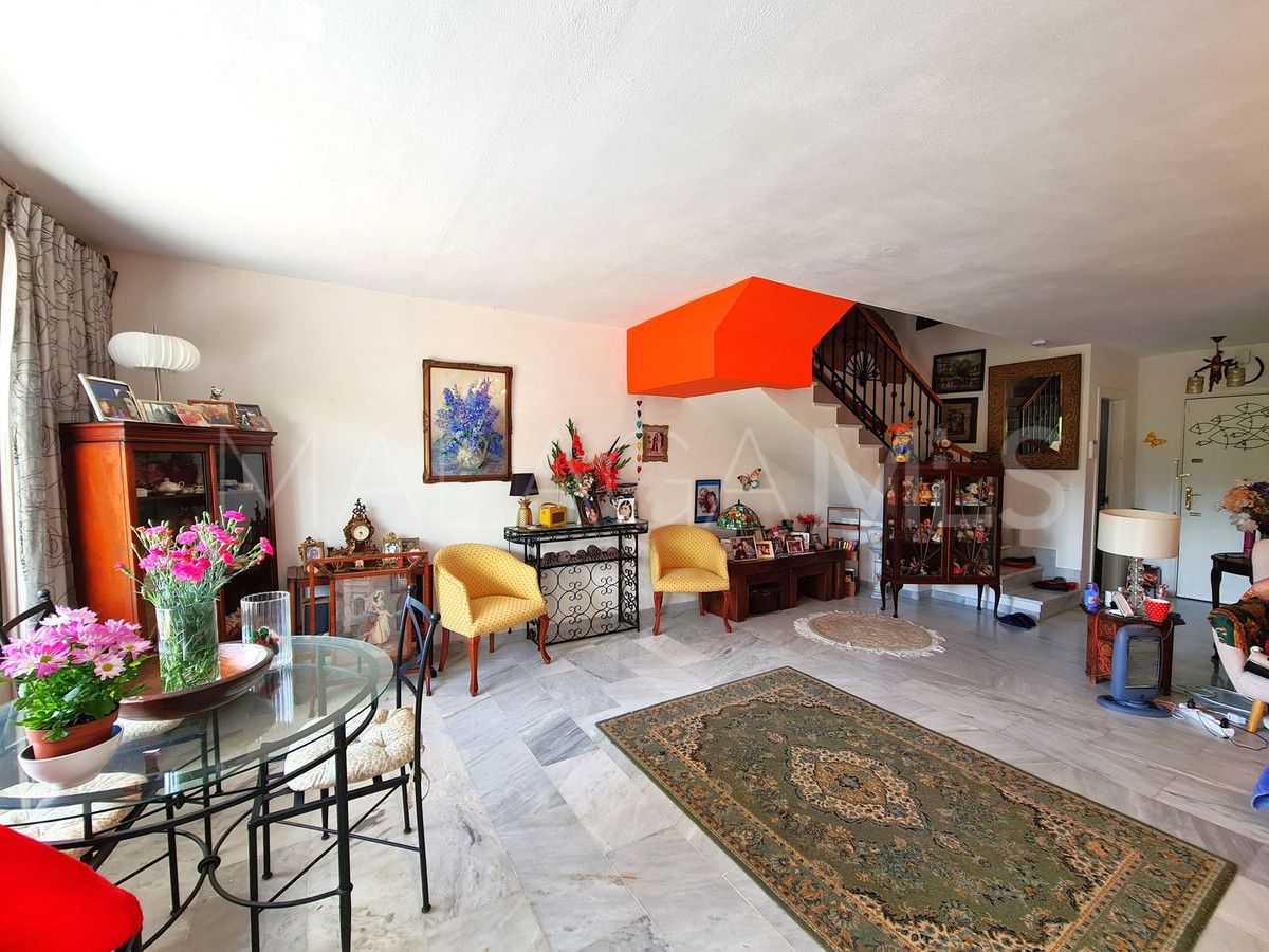 Maison de ville for sale in La Duquesa Golf