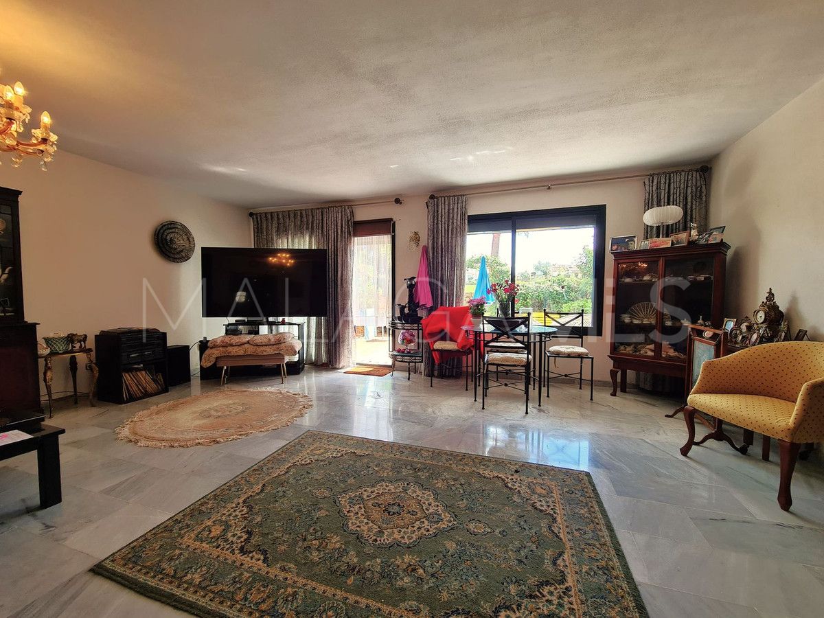 Maison de ville for sale in La Duquesa Golf