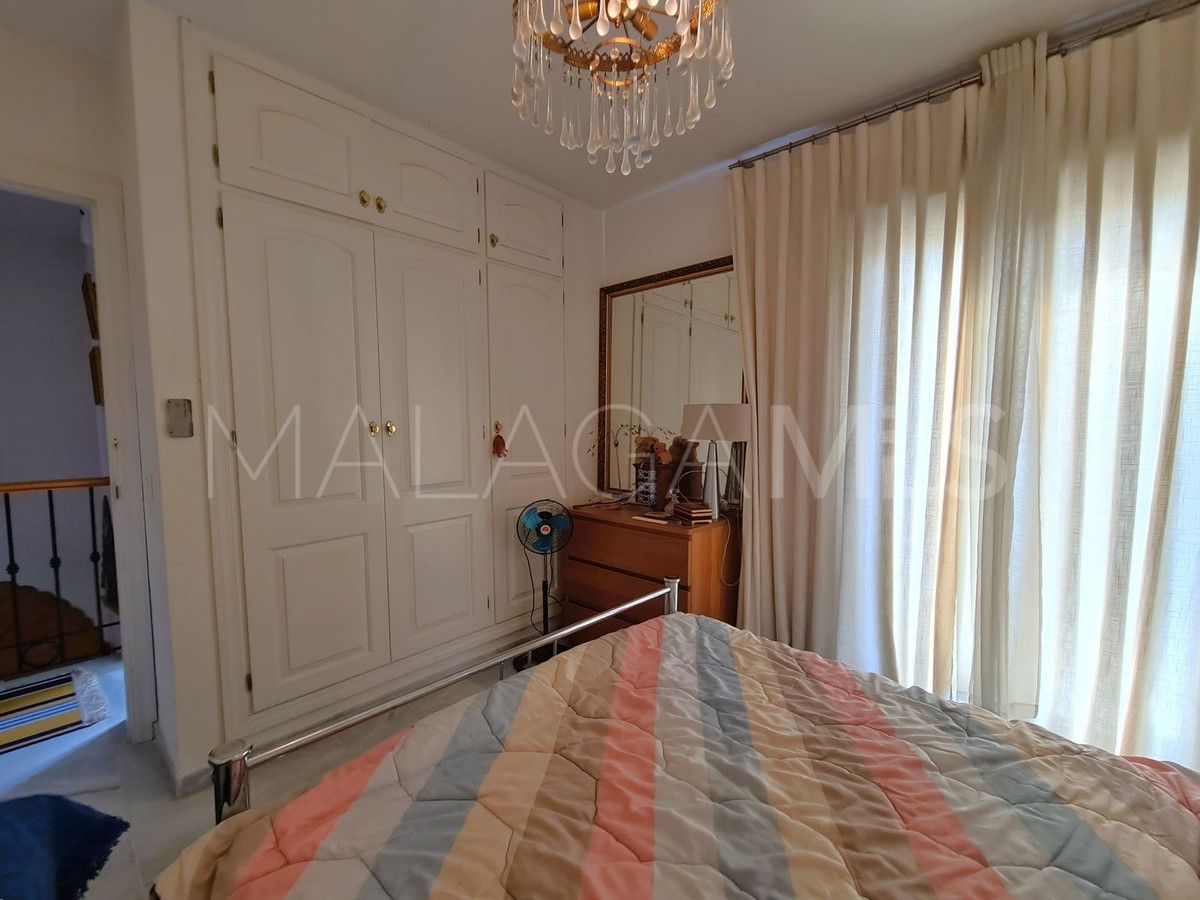 Maison de ville for sale in La Duquesa Golf