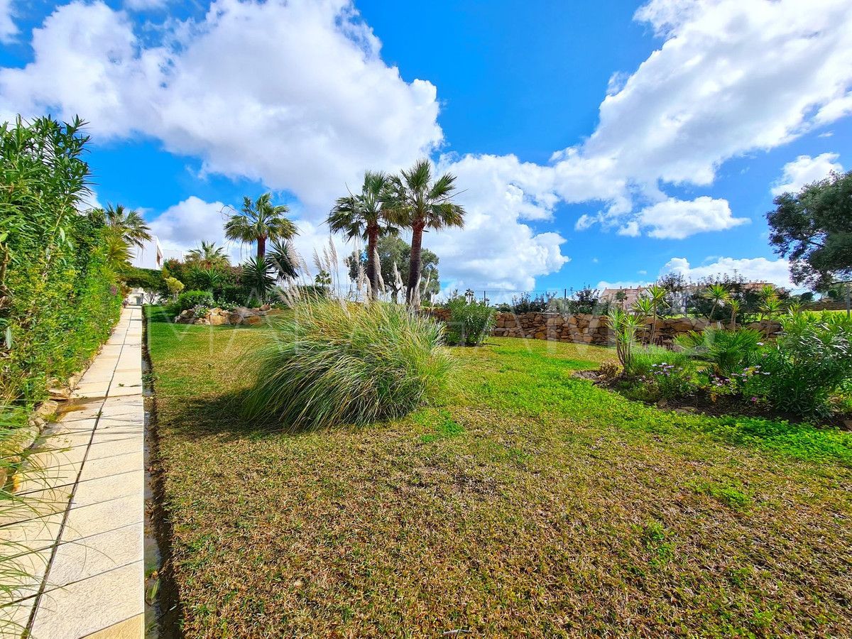 Maison de ville for sale in La Duquesa Golf