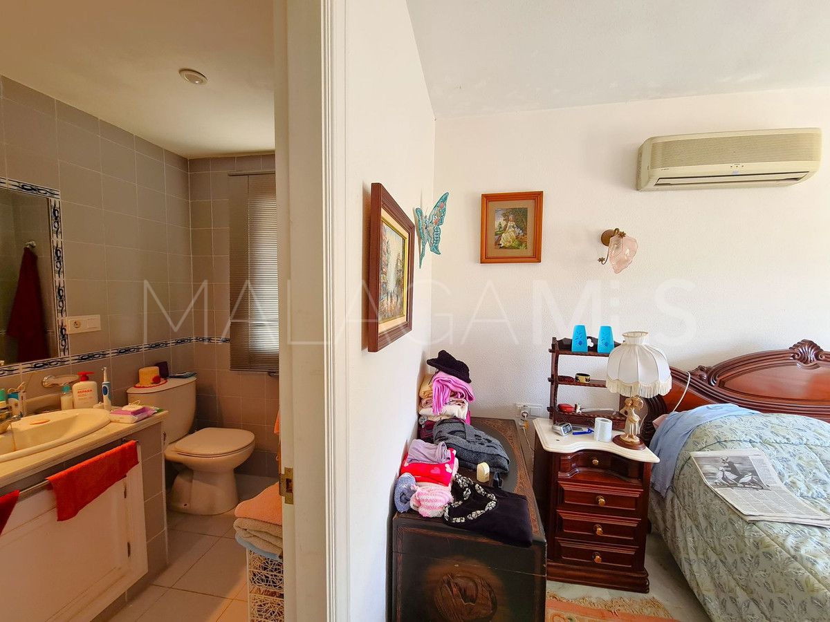 Maison de ville for sale in La Duquesa Golf