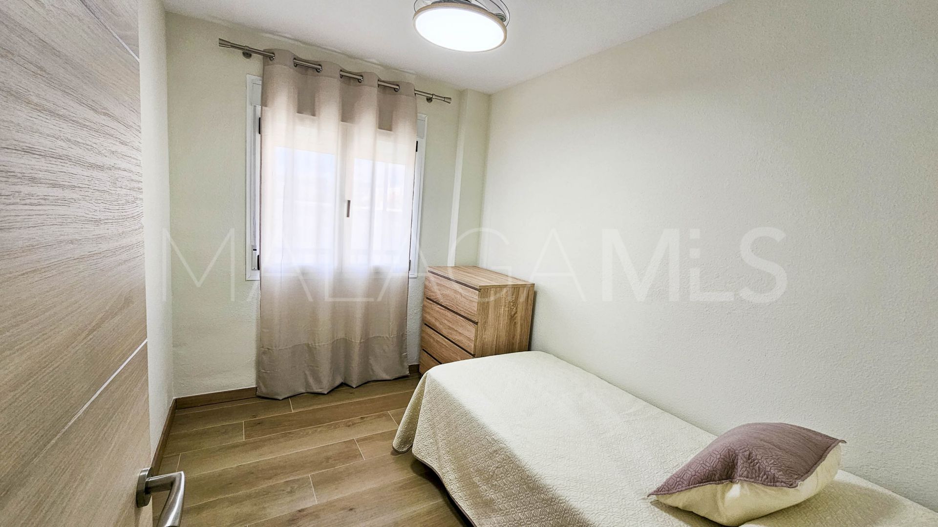 Ático for sale in Sabinillas de 3 bedrooms