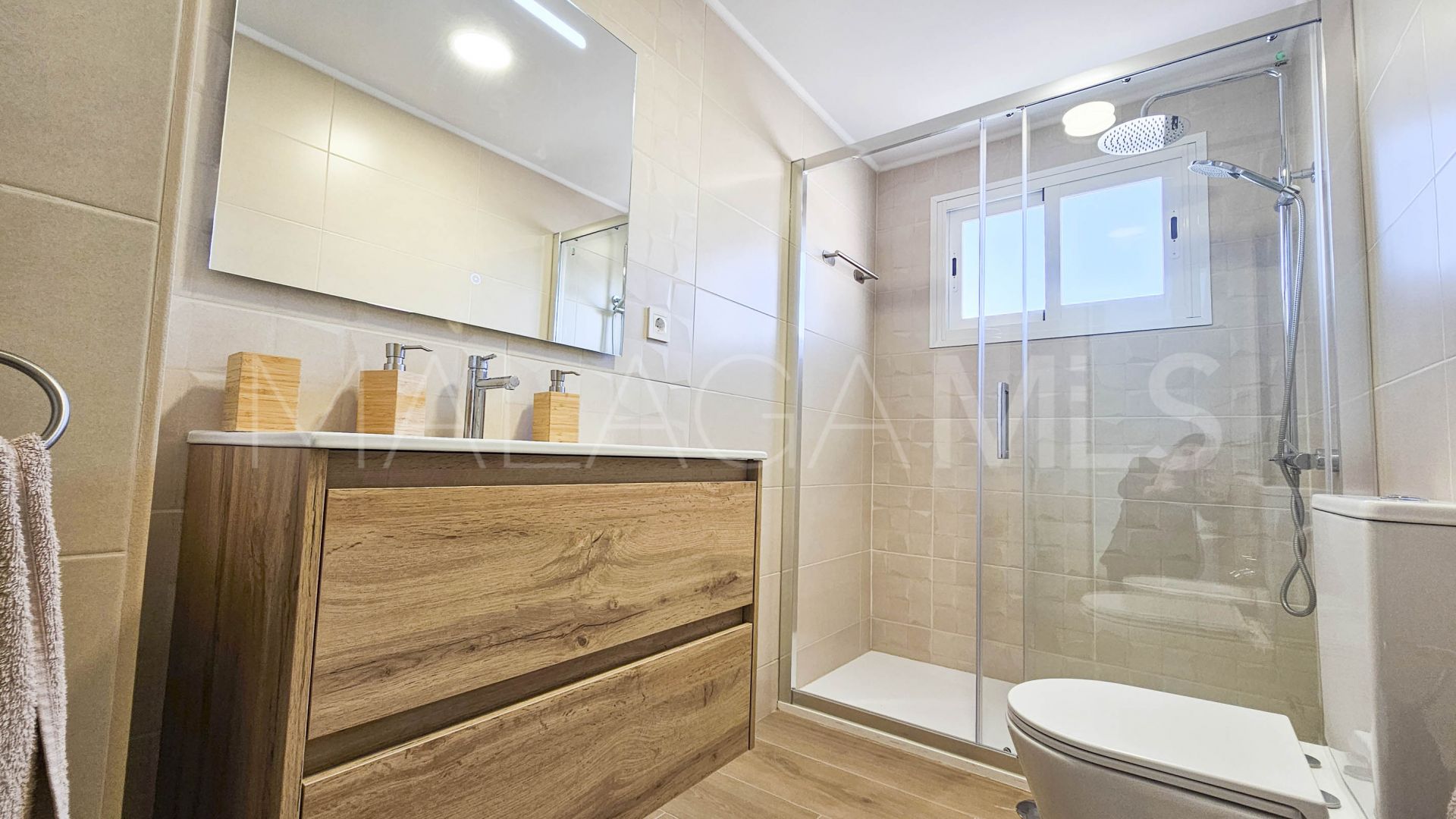 Ático for sale in Sabinillas de 3 bedrooms