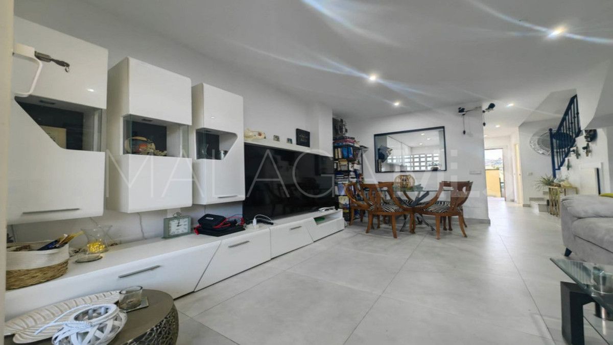 Doppelhaushälfte for sale in La Alberdina