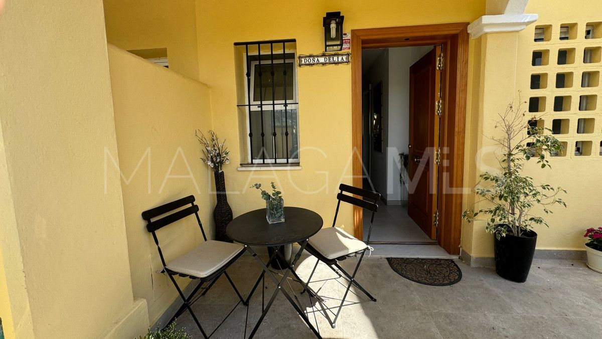 Doppelhaushälfte for sale in La Alberdina
