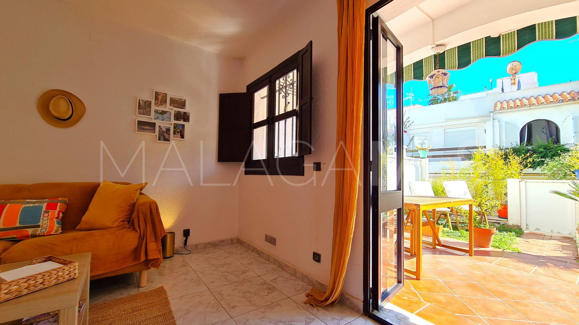 Semi detached house with 2 bedrooms for sale in Playa Paraiso