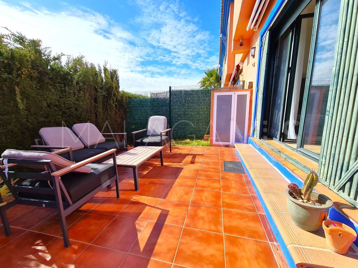 Maison jumelée for sale in La Duquesa Golf