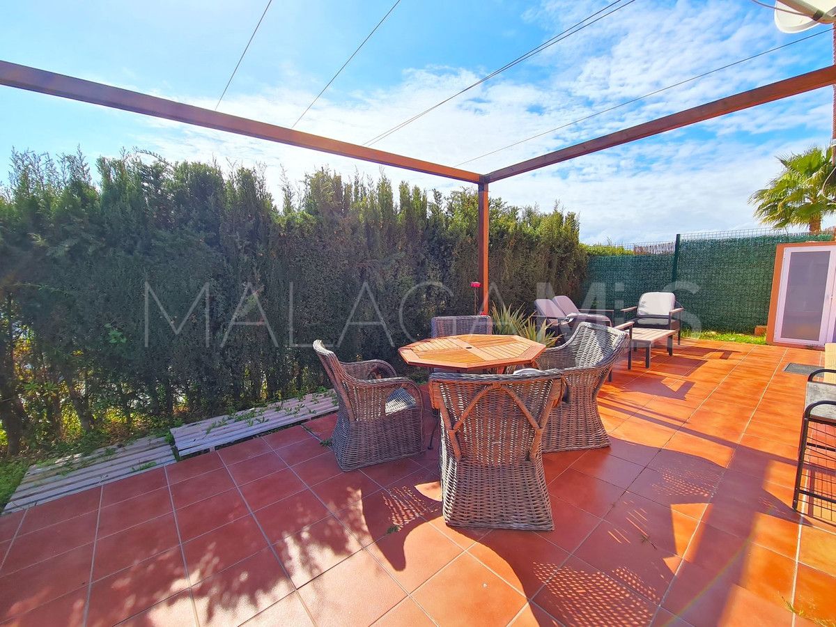 Maison jumelée for sale in La Duquesa Golf